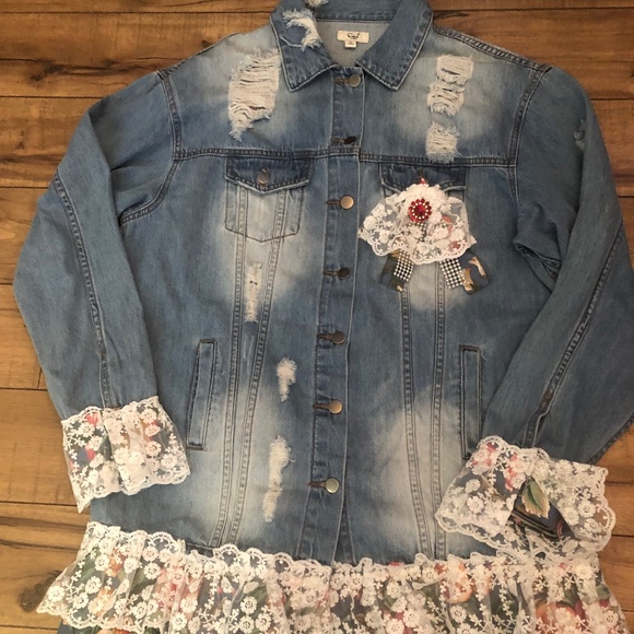 Denim Jacket with Accents of Lace Fabric and Jewels - Picture 5 of 5